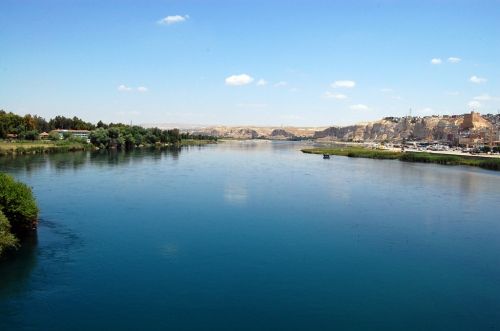 Misteri gunung emas Sungai Eufrat
